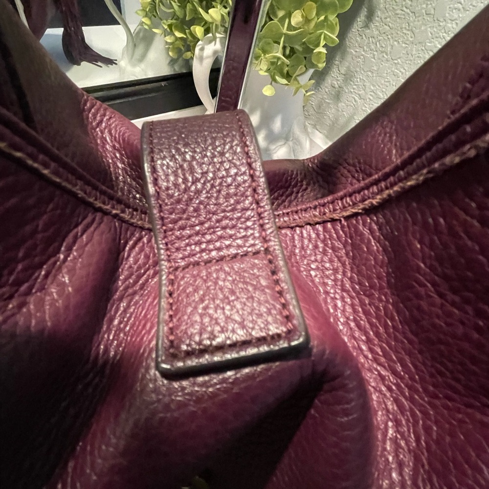 G.I.L.I. Burgundy Leather Hobo Handbag With Fringes - Picture 8 of 15